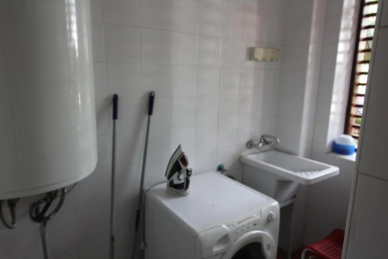Magnifico Apartamento De 3 Dormitorios En Riviera Andaluza Estepona Apartment